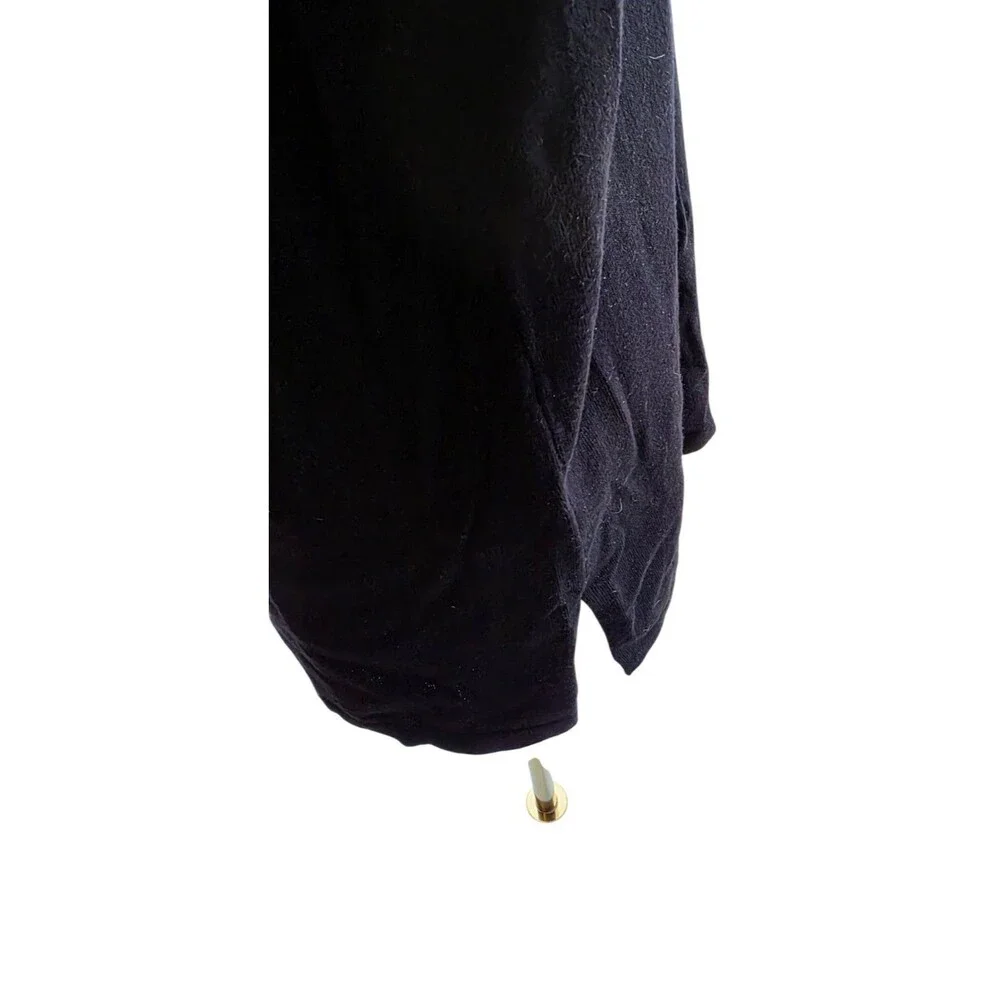 Cable and Gauge Women’s Medium Black Grommet Eyelet Neck 3/4 Sleeve Top